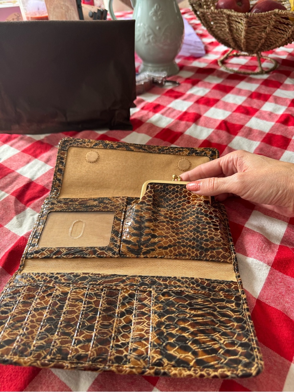 HOBO Brown and Black Snakeskin-Patterned Zip Wallet - Picture 4 of 8